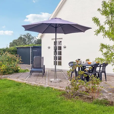 Stunning In With Kitchen 펜션 *